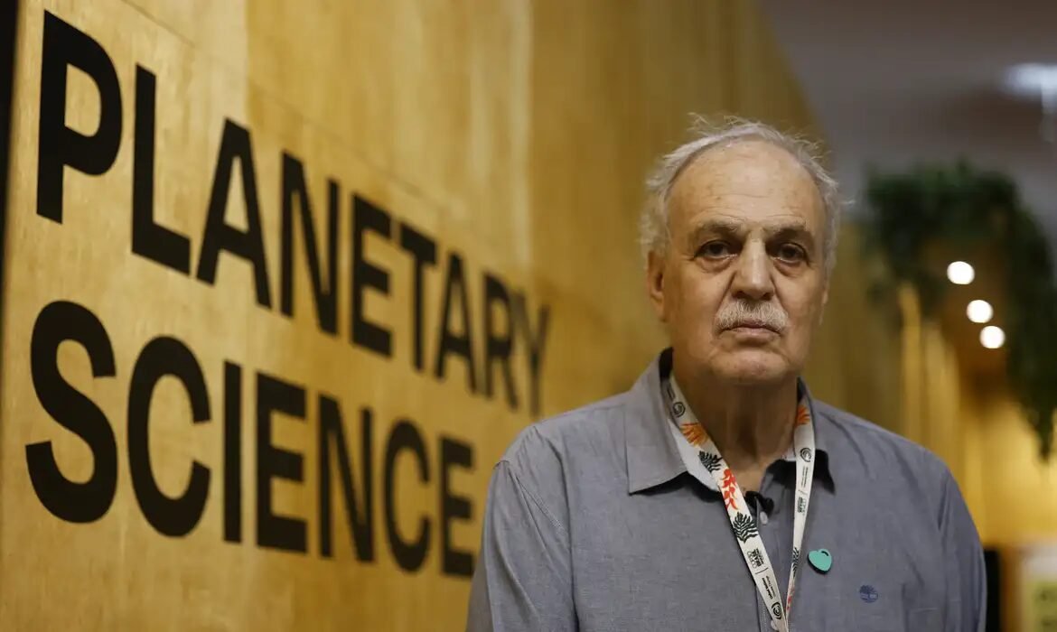 Lorenzo Carrasco