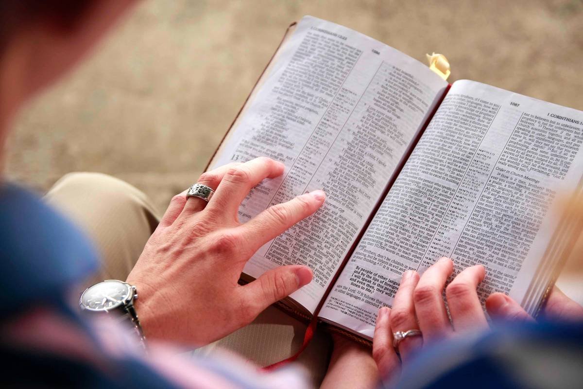 Apostolado reúne mil ateus em casas particulares e provoca conversões na Espanha