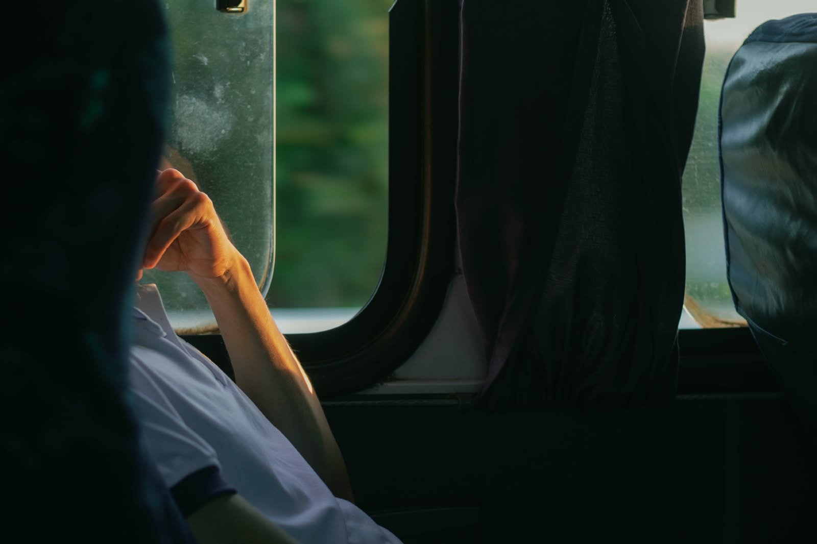 suspeito é detido após importunação sexual em ônibus